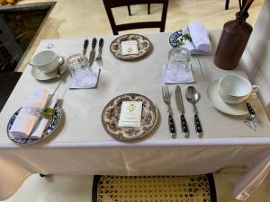 Captains Lounge- By Prince of Galle