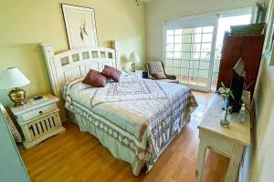 Sadie's Bed and Breakfast / Hotel - Rosarito