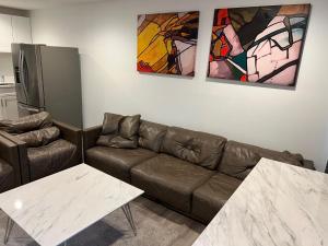 Private gated 1bed & 1bath amazing for 2 in Los Angeles near Universal studio & Hollywood