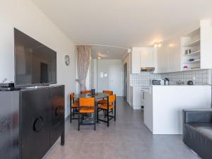 Charming studio on the seafront with sea view