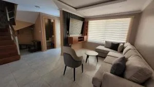 House in Miraflores Cuenca - Chunchi