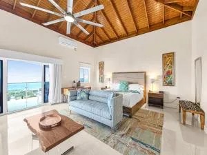 Hospitality Expert BTS 6 - Pool Beach & Bar - Cinnamon Hill