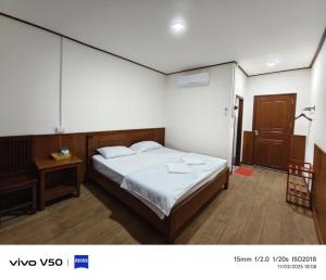 DONDET Vixay Sunset And River View