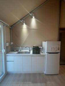 Namhae Siseon Glamping Pension