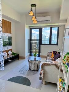 Shore 3 Tower 1 Condo staycation near MOA - DT