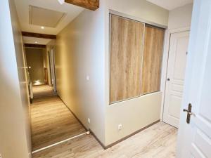 Charmante Maison en Pierre avec Jardin Près de Chinon - FR-1-381-608