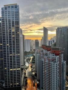 Air Residences Makati - fully furnished condo with skyline views!