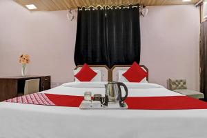 OYO 90274 Hotel Knight Inn
