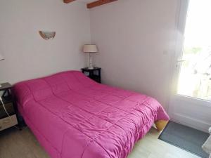 Maisons de vacances Maisonnette a Barbatre, 30m de la plage pour 4 pers - FR-1-823-57 : photos des chambres
