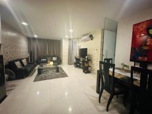 Wongamat luxury large beach room