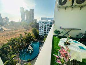 Wongamat luxury large beach room