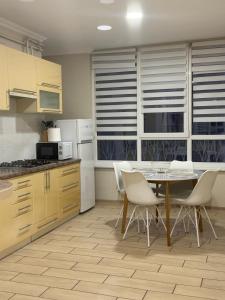 Затишні апартаменти TWO