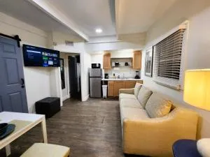 JDC Super Suite Close to Everything 4 Guests - Orient Park