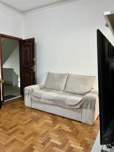 Ap Copacabana 2 quartos em frente à Praia