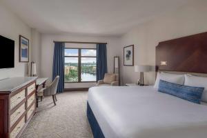 Deluxe King Room with Balcony room in Wyndham Grand Orlando Resort Bonnet Creek