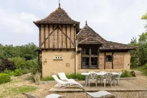 Charme Rustique, Colombier, Cottage et Piscine - Saint-Géry