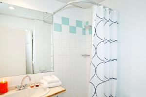 Appart'hotels Sejours & Affaires Rennes de Bretagne : Studio (2 Adultes)