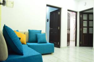 Antonios Castle Service Apartment