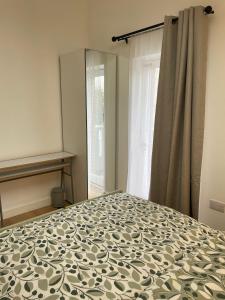 Stunning dog friendly Barn by Mothecombe Beach