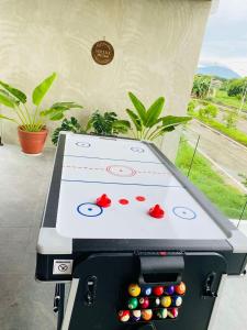 SereneMiaCasa-affordable but luxurious staycation