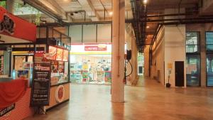F2-18-03 Castle Suites Tamarind WiFi Netflix FreeParking