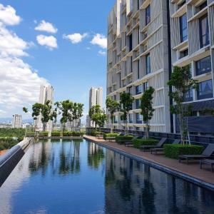 F2-18-03 Castle Suites Tamarind WiFi Netflix FreeParking
