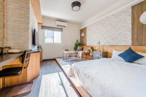 Phòng Đôi Loại Sang (Deluxe Double Room)