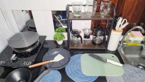 Garden Retreat, Soft mattress, Private view, 7min beach, 300MBit WiFi