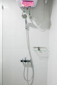 Elegant Studio Apartment at Casa De Parco near ICE BSD By Travelio