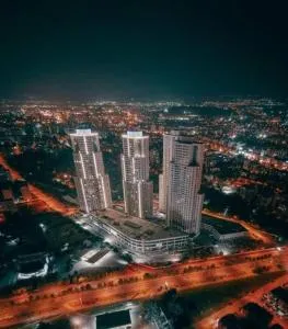 Sky city Skopje Apartment 24 reception Wellness Spa Gym Swimming pool luxury modern - 内戈蒂诺