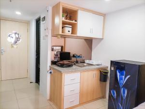 Luxurious Studio at De Prima Apartment By Travelio