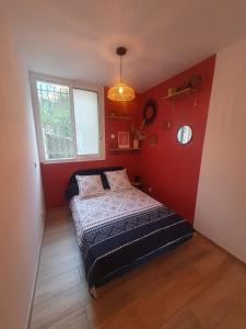 studio cosy idéalement situé parking privé