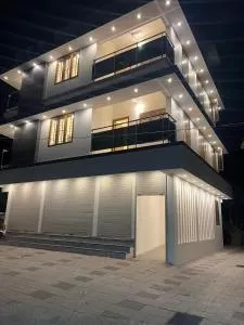 Puthussery Towers - Narakal