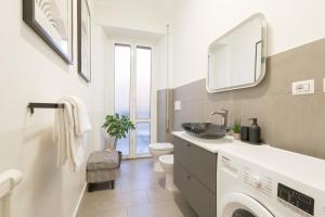 Piramide Deluxe Apartment