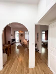 Appartement refait à neuf entre plage et vieux port