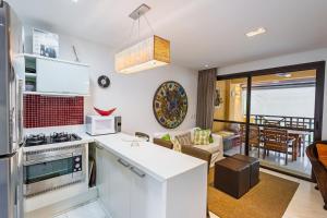 Apartamento no Condomínio Costa Bella em Angra dos Reis