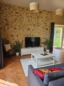 Au détour du Puy Maison avec piscine intérieure à 15 mn Puy du Fou