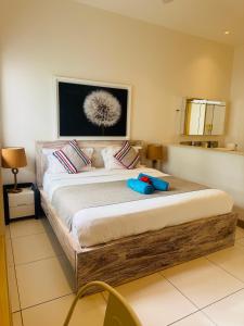 Latitude Luxury Seafront Apt