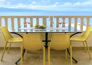 MBA 2 Beach Apartment