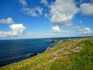 Maisons de vacances 731-Maison Bretonne a proximte des plages et des s : photos des chambres