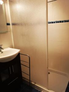 Appartements Charmant T2 avec grande terrasse et vue degagee : photos des chambres