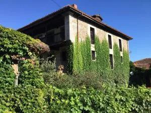 The Manor House - Barreda