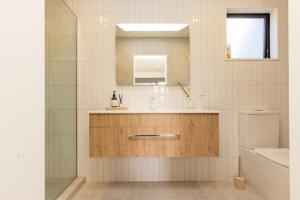 Brand New Luxury 3 Bed 3 Baths Family Getaway