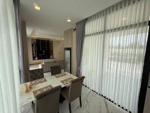 Unique Beach Style 3 Bedroom Villa with Mega Pool