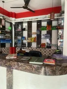 Divya Hotel and Guest House - Bilsanda