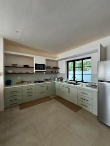 3 Bedroom House in PORT BARTON