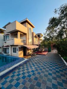 Royal Villa 3 - Lonavala 3BHK Bungalow with Swimming Pool