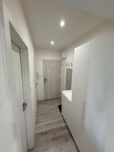 Modern apartment near City Center with easy transport access