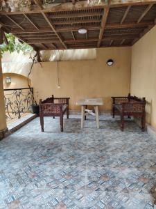 Cozy apartment on South 90th St Front of Dusit Thani Hotel