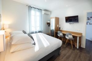 Hotels Hotel De Paris Jaligny : photos des chambres